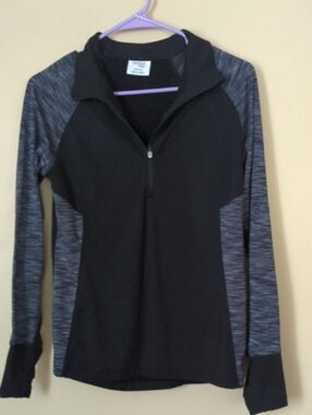 Danskin Black and Heather Gray Half-Zip Pullover